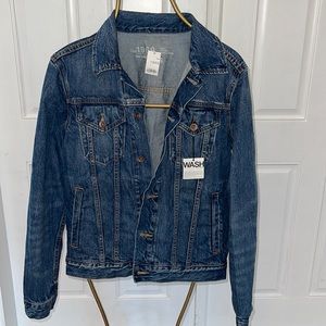 NWT Gap 1969 denim jacket